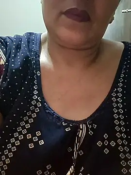 Snapshot of angel_ridhi chatting on 07/18/26, 06:34 angel ridhi online show from 07/18/26, 06:34