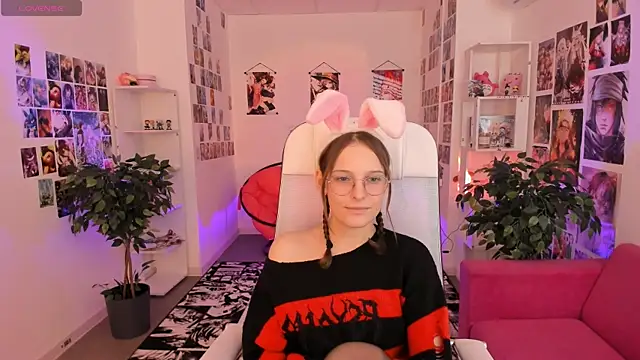 JenniferKiim online show from 11/06/25, 08:15