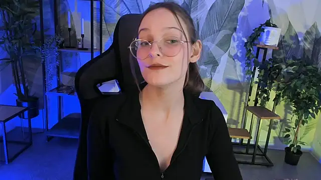 JenniferKiim online show from 12/15/25, 03:05