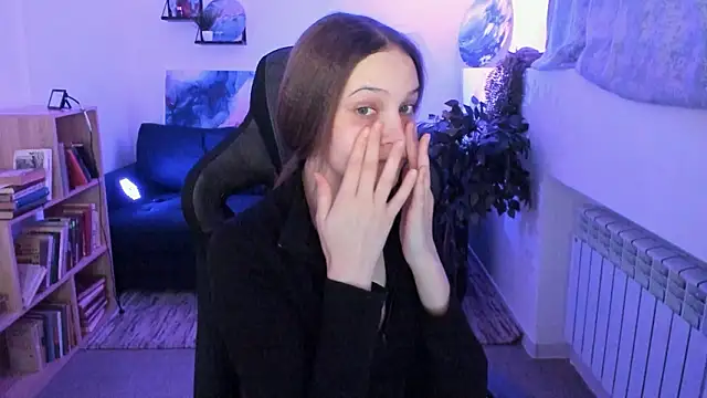 JenniferKiim online show from 02/28/26, 08:15