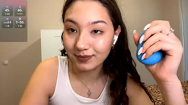 Sakuravice online show from 10/05/25, 11:08