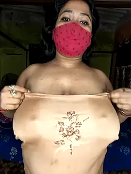 Smile-quien online show from 11/16/25, 02:55