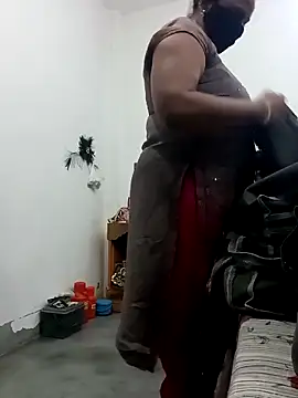 Snapshot of Rakhi_sawant143 chatting on 10/29/25, 02:36 Rakhi sawant143 online show from 10/29/25, 02:36