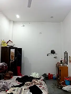 Rakhi sawant143 online show from 11/08/25, 03:29