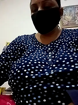 Rakhi sawant143 online show from 11/15/25, 02:31