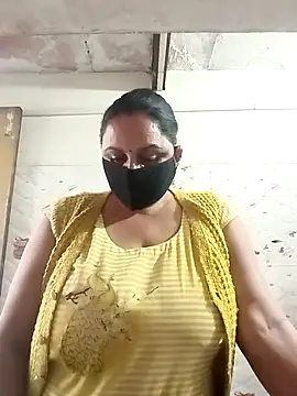 Rakhi sawant143 online show from 11/18/25, 11:47