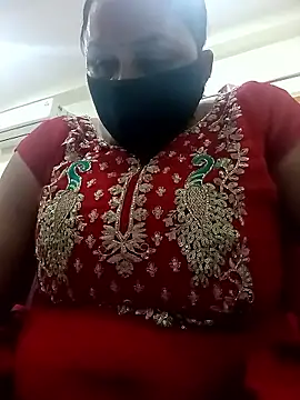Snapshot of Rakhi_sawant143 chatting on 04/22/26, 03:35 Rakhi sawant143 online show from 04/22/26, 03:35