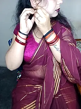 Snapshot of Oh_011 chatting on 02/22/26, 03:43 Oh 011 online show from 02/22/26, 03:43