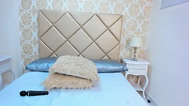 Natashanaughty online show from 11/30/25, 12:47