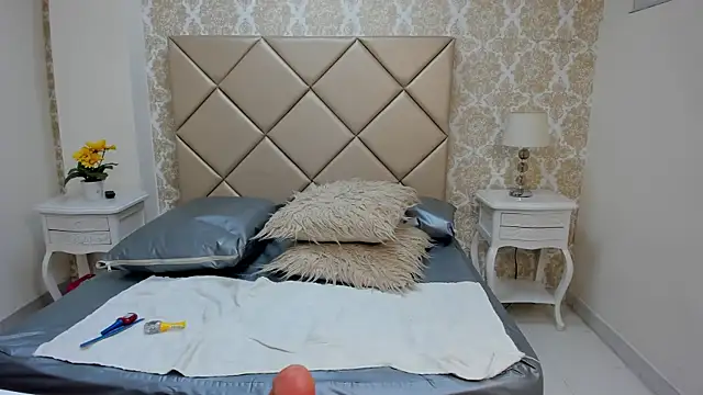 Natashanaughty online show from 02/08/26, 12:25