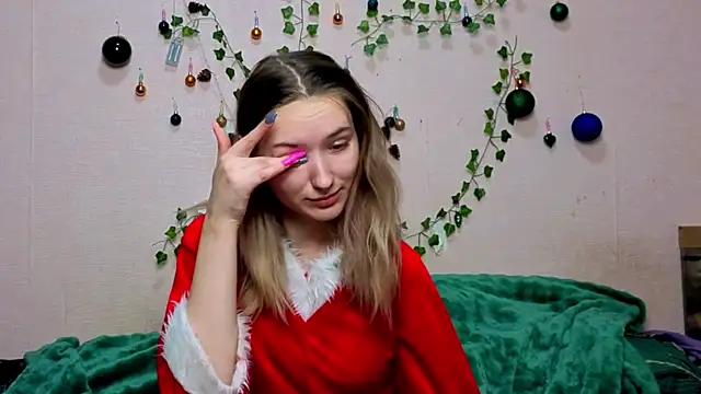  kikiclark   online show from 01/10/26, 06:42