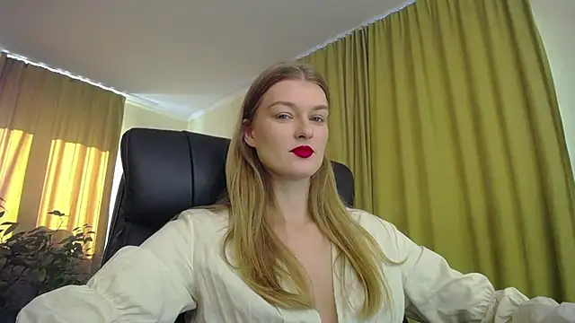 MysticVenus  online show from 10/25/25, 10:34