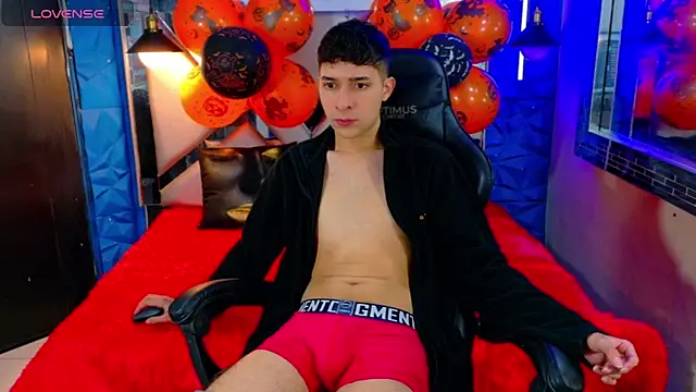 Snapshot of Kygo_Williams chatting on 10/22/25, 01:11 Kygo Williams online show from 10/22/25, 01:11