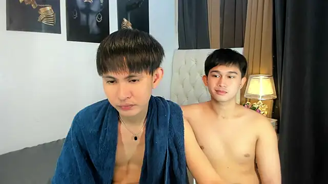 xxxhugecocktwinkxxx online show from 01/11/26, 07:24