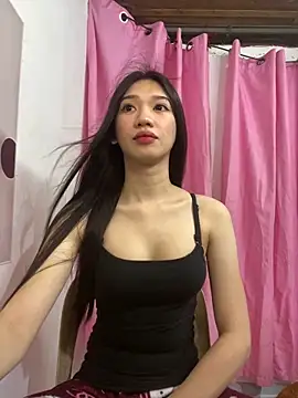 Snapshot of Sweetashleyasian chatting on 10/15/25, 06:46 Sweetashleyasian online show from 10/15/25, 06:46