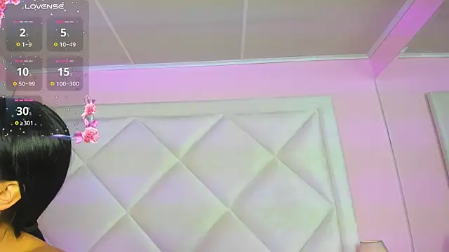 Miaa Smithh   online show from 02/17/26, 10:34