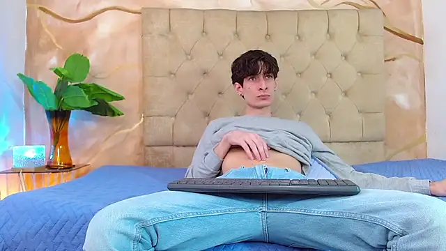 Luke Carter online show from 04/07/26, 05:13