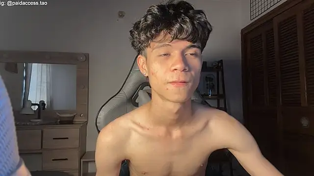 OopsAgain  online show from 06/07/26, 08:12