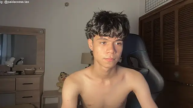 OopsAgain  online show from 06/19/26, 09:29