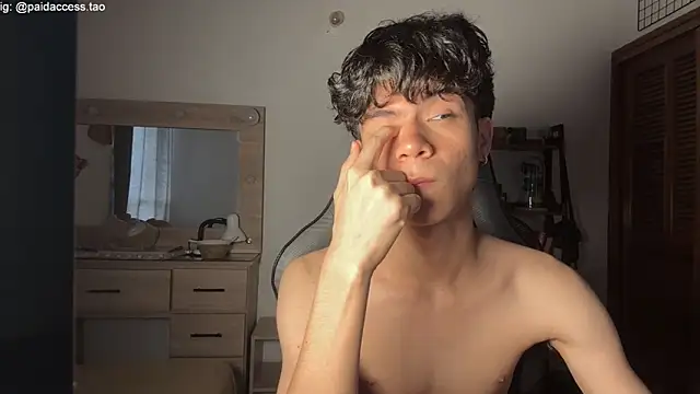 OopsAgain  online show from 06/21/26, 04:20