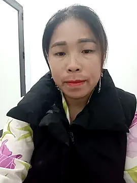 Snapshot of sumy-00 chatting on 02/10/26, 11:14 sumy-00 online show from 02/10/26, 11:14