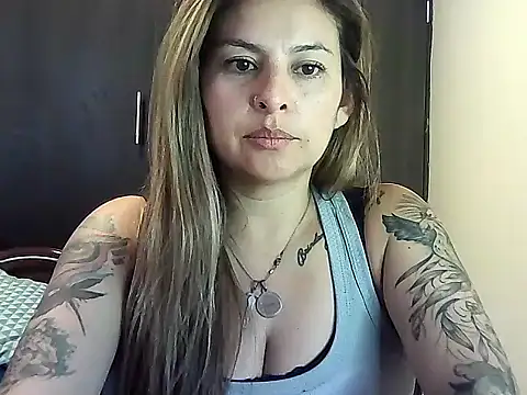 Valery  Rouse  online show from 03/15/26, 09:32