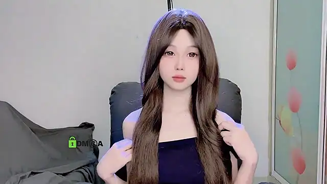 Snapshot of gummy-candy chatting on 09/27/25, 12:04 gummy-candy online show from 09/27/25, 12:04