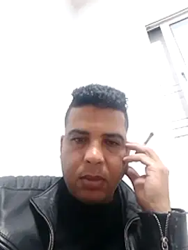 Snapshot of radois54 chatting on 05/04/26, 11:23 radois54 online show from 05/04/26, 11:23