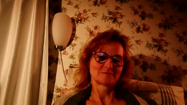 Valinella online show from 02/21/26, 07:37