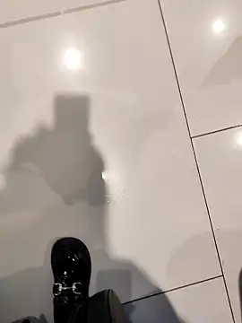 shaoshao-7758 online show from 10/20/25, 02:12