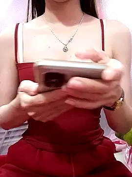 Snapshot of CherryBeii chatting on 02/04/26, 01:28 CherryBeii online show from 02/04/26, 01:28