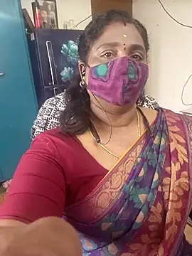 Snapshot of Tamil_Kavitha10 chatting on 01/18/26, 06:17 Tamil Kavitha10 online show from 01/18/26, 06:17