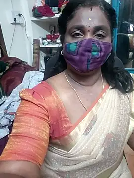 Snapshot of Tamil_Kavitha10 chatting on 01/18/26, 06:34 Tamil Kavitha10 online show from 01/18/26, 06:34
