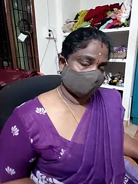 Snapshot of Tamil_Kavitha10 chatting on 02/11/26, 03:17 Tamil Kavitha10 online show from 02/11/26, 03:17
