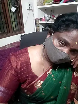 Snapshot of Tamil_Kavitha10 chatting on 02/12/26, 08:59 Tamil Kavitha10 online show from 02/12/26, 08:59
