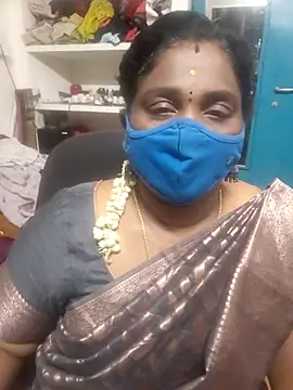 Snapshot of Tamil_Kavitha10 chatting on 02/17/26, 06:03 Tamil Kavitha10 online show from 02/17/26, 06:03