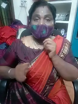 Snapshot of Tamil_Kavitha10 chatting on 02/26/26, 03:33 Tamil Kavitha10 online show from 02/26/26, 03:33
