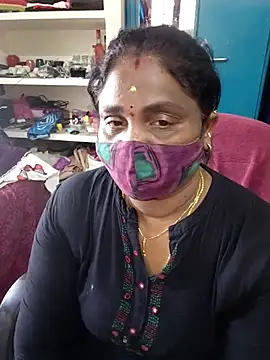 Snapshot of Tamil_Kavitha10 chatting on 03/01/26, 05:09 Tamil Kavitha10 online show from 03/01/26, 05:09
