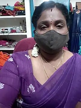 Snapshot of Tamil_Kavitha10 chatting on 03/21/26, 03:37 Tamil Kavitha10 online show from 03/21/26, 03:37