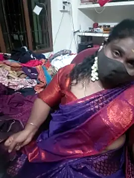Snapshot of Tamil_Kavitha10 chatting on 04/16/26, 05:14 Tamil Kavitha10 online show from 04/16/26, 05:14