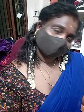 Snapshot of Tamil_Kavitha10 chatting on 04/16/26, 09:39 Tamil Kavitha10 online show from 04/16/26, 09:39