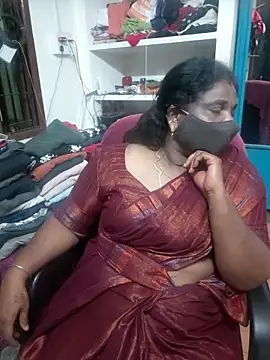 Snapshot of Tamil_Kavitha10 chatting on 04/18/26, 08:09 Tamil Kavitha10 online show from 04/18/26, 08:09