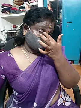 Snapshot of Tamil_Kavitha10 chatting on 04/29/26, 07:20 Tamil Kavitha10 online show from 04/29/26, 07:20