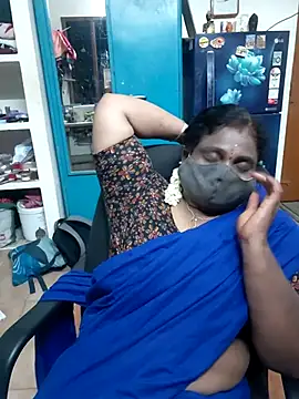 Snapshot of Tamil_Kavitha10 chatting on 04/30/26, 09:08 Tamil Kavitha10 online show from 04/30/26, 09:08