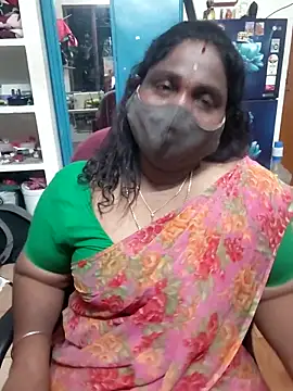 Snapshot of Tamil_Kavitha10 chatting on 05/03/26, 04:13 Tamil Kavitha10 online show from 05/03/26, 04:13