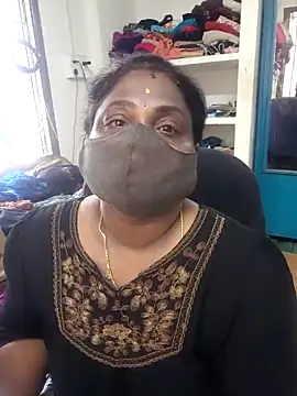 Snapshot of Tamil_Kavitha10 chatting on 05/20/26, 01:34 Tamil Kavitha10 online show from 05/20/26, 01:34