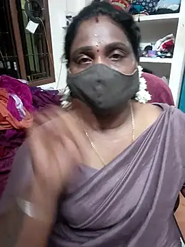 Snapshot of Tamil_Kavitha10 chatting on 06/02/26, 05:48 Tamil Kavitha10 online show from 06/02/26, 05:48