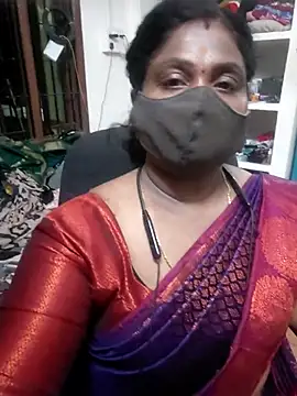 Snapshot of Tamil_Kavitha10 chatting on 06/12/26, 08:19 Tamil Kavitha10 online show from 06/12/26, 08:19