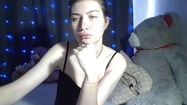 Nancy Luna online show from 10/17/25, 09:01