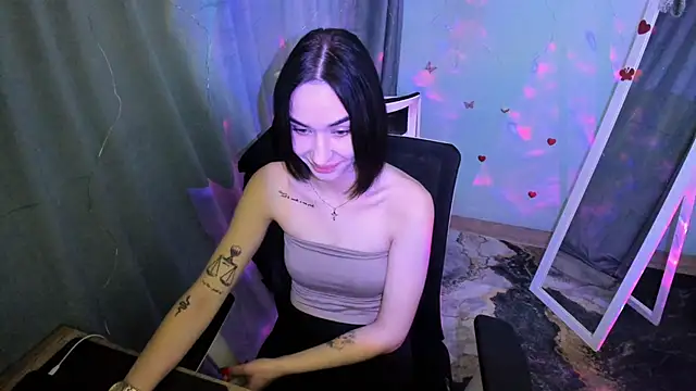 Bella Night4 online show from 12/01/25, 08:08